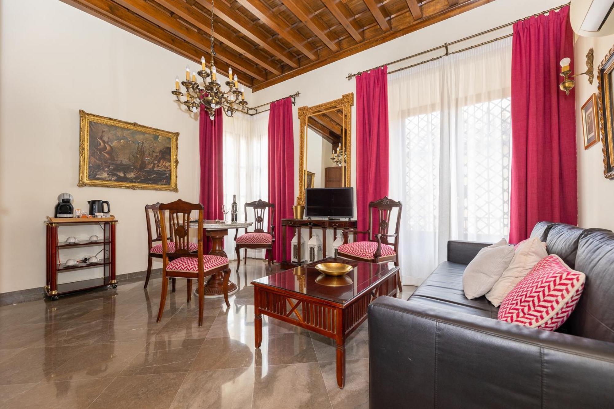 Apartamentos En Pleno Centro, Aljibe Rodrigo Del Campo 1B Granada Esterno foto
